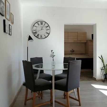 Apartment Oliva *