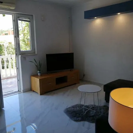 Apartment Oliva