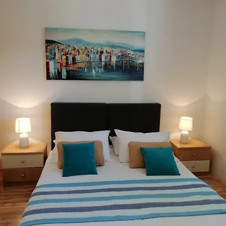 Apartment Oliva